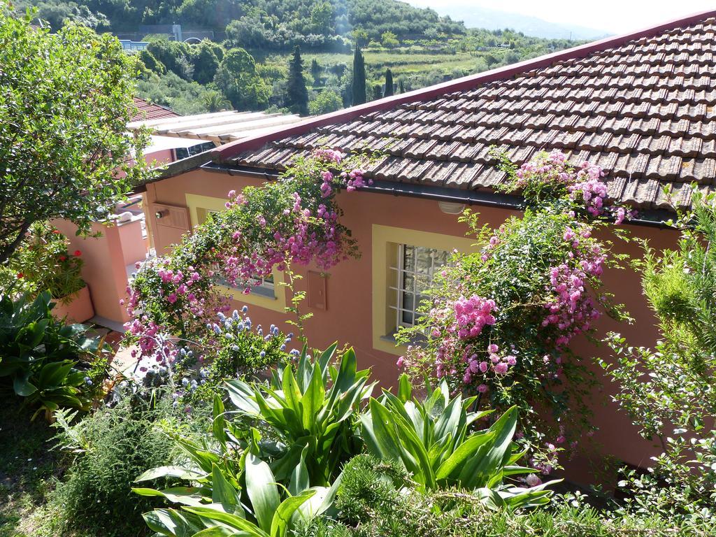 Belvedere Lodge Chiavari Exterior photo