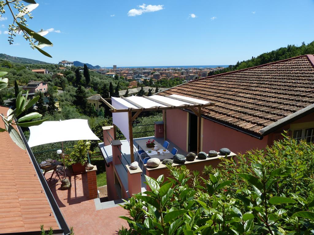 Belvedere Lodge Chiavari Exterior photo